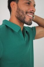 Polo V Texturizada - Verde