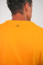 Camiseta “Kitesurf Silhouette” Amarela - Imagem 4