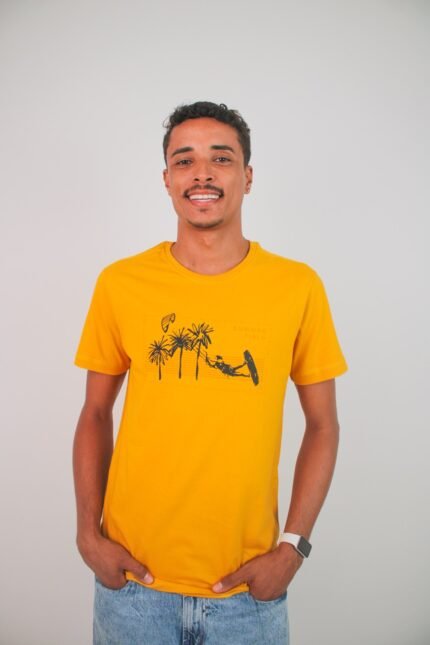 Camiseta “Kitesurf Silhouette” Amarela
