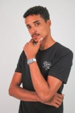 Camiseta “Sunrift Adventures” Preta - Imagem 3